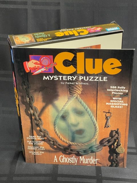 Rental - CLUE Mystery Puzzle: A Ghostly Murder - Conundrum House